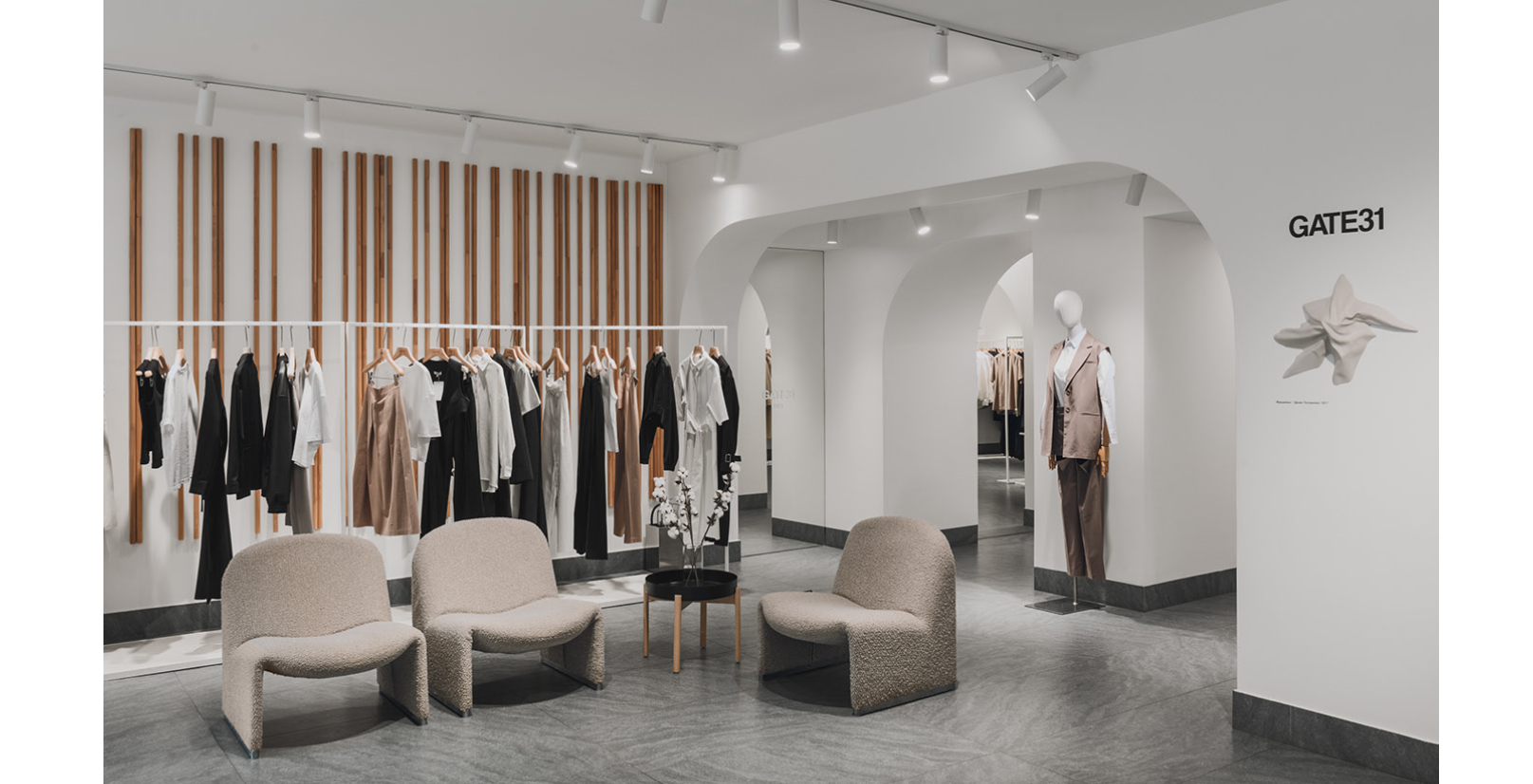 This image has an empty alt attribute; its file name is adelsmann-1024x366.jpg